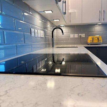 Double Bedroom In Clapham ลอนดอน ภายนอก รูปภาพ